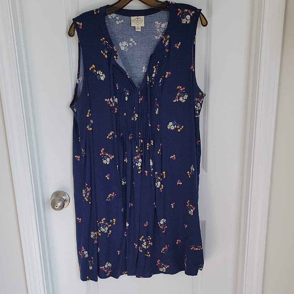 Floral Sleeveless Top - Navy
